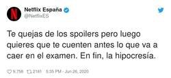 Enlace a Es que las series las vemos con ganas, los exámenes.... En fin, por @NetflixES