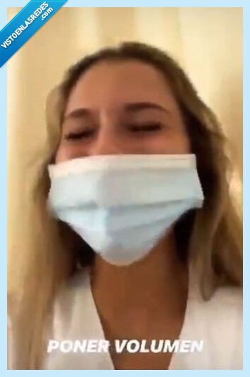 669050 - Lamentable y vergonzoso: dos cuidadoras de una residencia humillan a una señora con demencia, lo suben a Instagram y las redes les dan su merecido