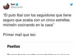Enlace a Eso es una buena bienvenida al barrio y el resto son tonterías, por @IbaiLlanos