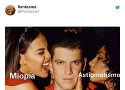 Enlace a Mis dos fieles amantes, por @Flantasma1