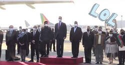 Enlace a Reciben al rey Felipe en Bolivia con el himno de España totalmente destrozado