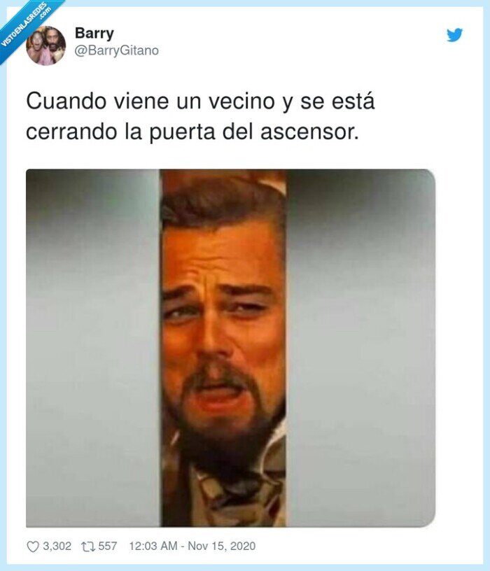 cerrar,ascensor,vecino,puerta,esperar