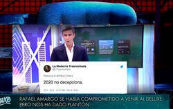Enlace a Le dan plantón a última hora a 'Sálvame Deluxe' e improvisan haciéndole leer auténticas barbaridades a uno de sus colaboradores que le dejan en tremendo ridículo