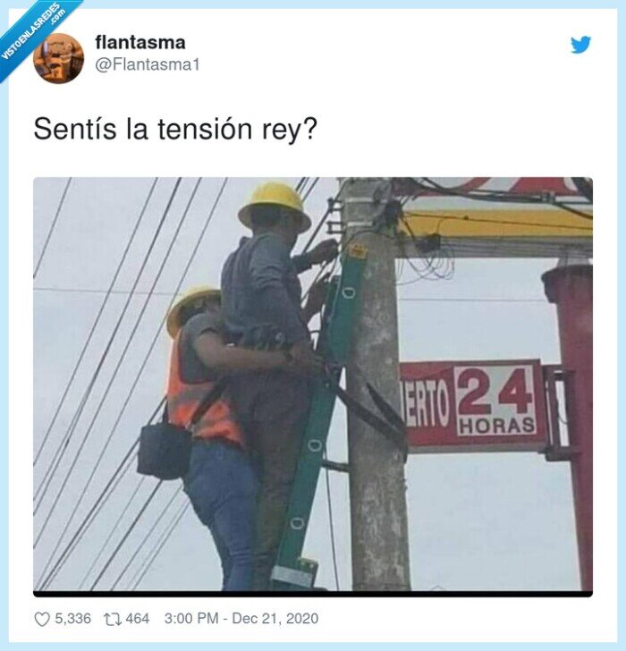 poste eléctrico,tensión