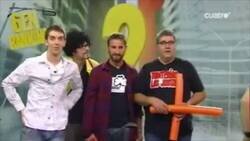 Enlace a Solo quería llegar del colegio a casa para ver esto después de comer, por @danimartinezweb