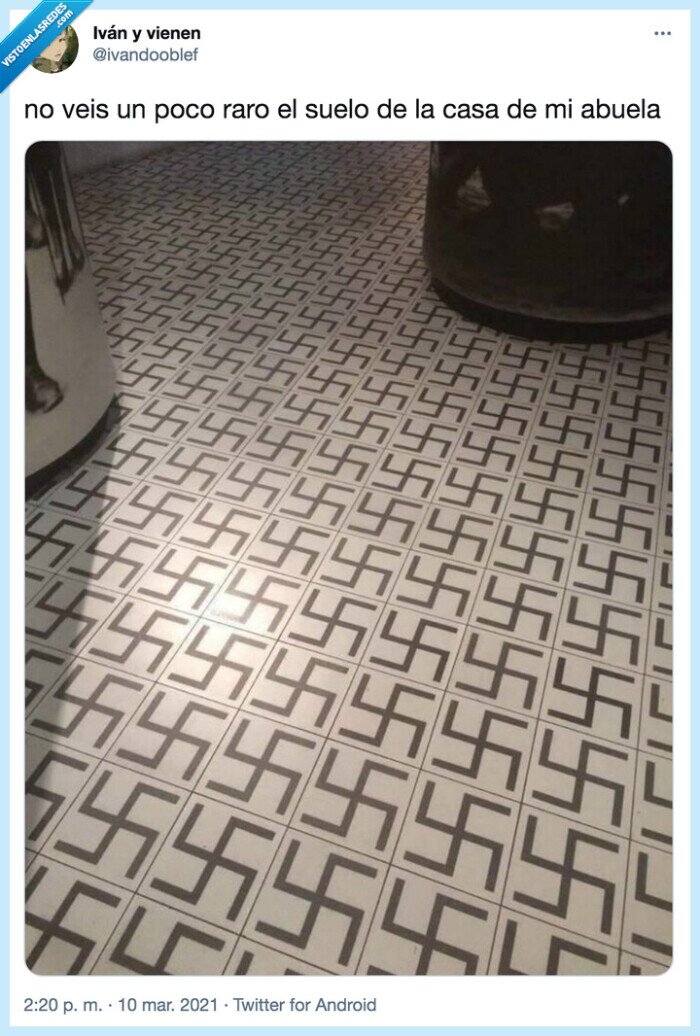 abuela,suelo,esvásticas