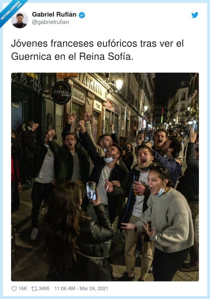 eufóricos,franceses,jóvenes,guernica,reina sofía