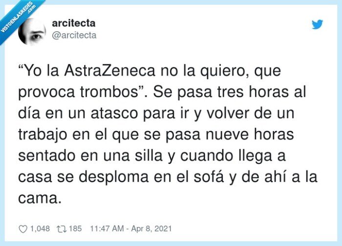 astrazeneca,trombos,desplomarse,sentado,sofá,cama