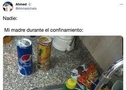 Enlace a Horas y horas desinfectando todo, por @Ahmedchats