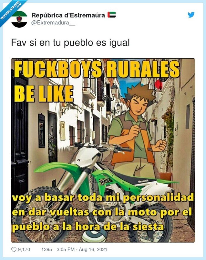 pueblo,moto,molestar