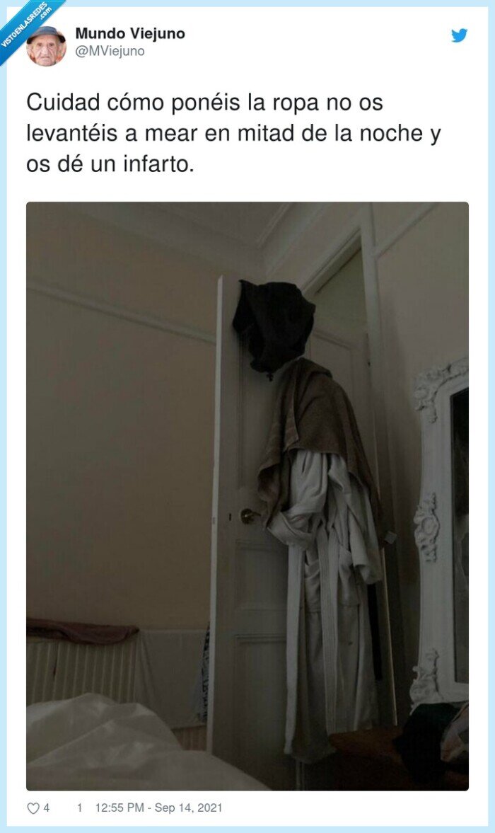 ropa,puerta,susto,miedo