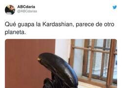 Enlace a Uf con el outfit de la Kardashian, por @ABCdarias