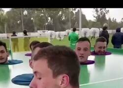 Enlace a Coronavirus. 12  - Jóvenes tontos sanos 0, por @GentesGraciosas