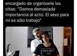 Enlace a 3 titulares de El Mundo que muestran la decadencia en la que está sumido, por @RaquelCarballal