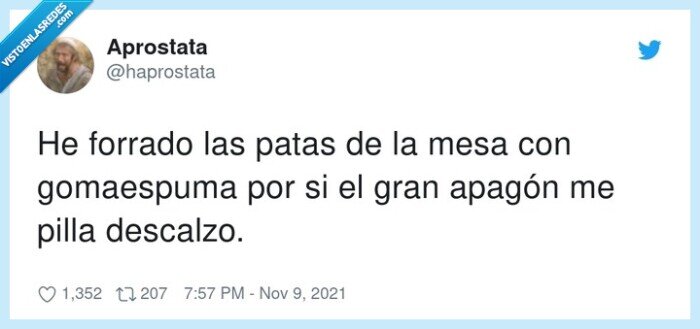 gomaespuma,descalzo,forrado,apagón,patas