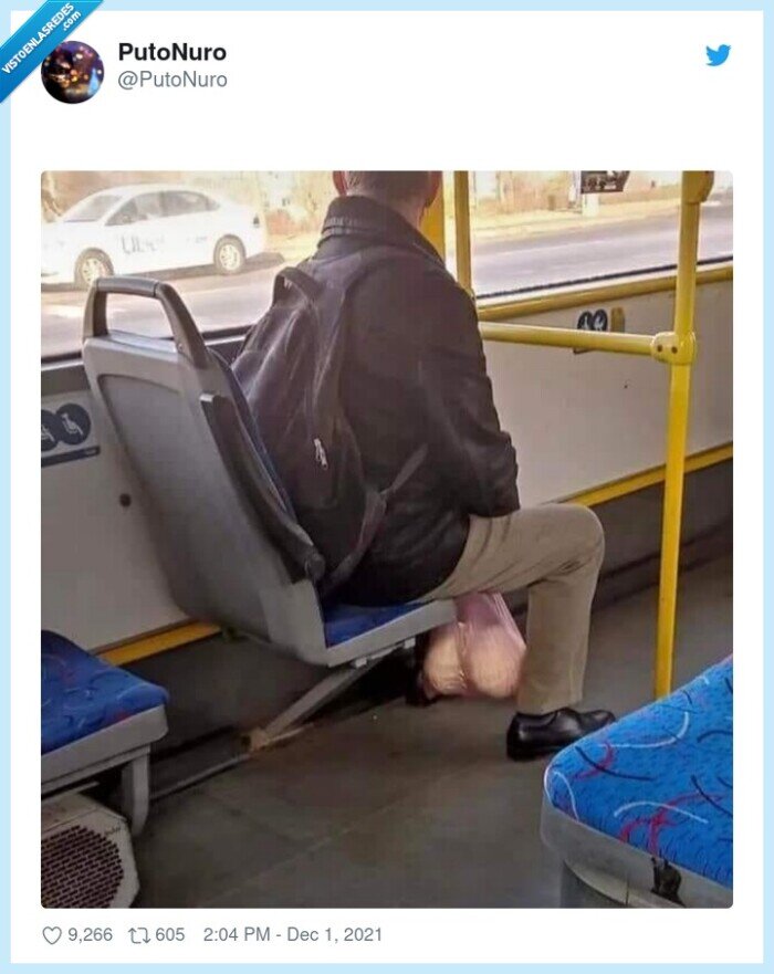 huevos,pelotas,bolsa