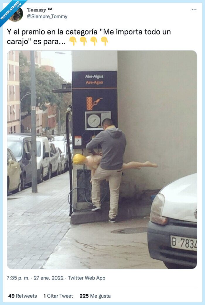 muñeca hinchable,gasolinera,aire,hinchar