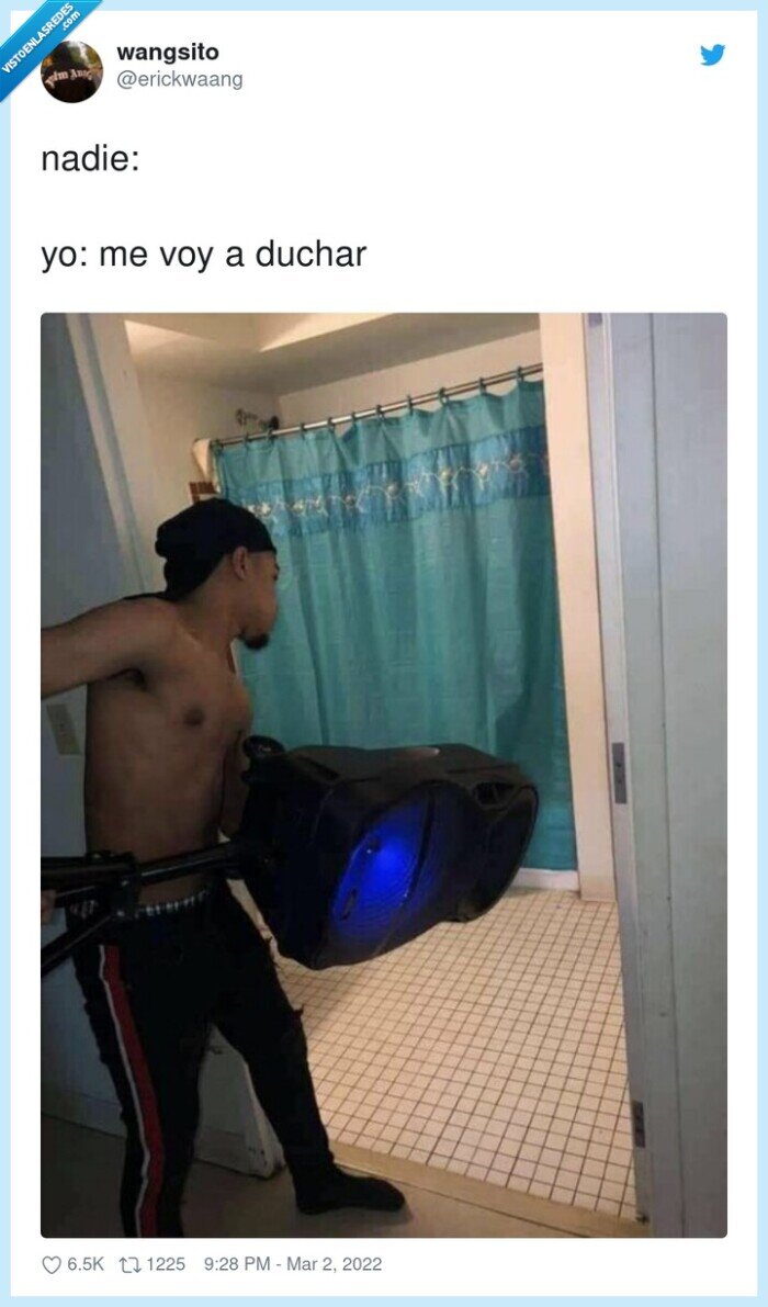 ducharse,altavoz,musica