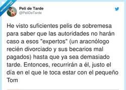 Enlace a Ojo con la trama , por @PeliDeTarde