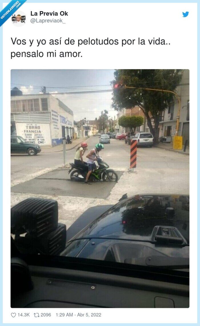 cemento,moto,clavados