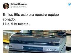 Enlace a Menudo flipe era este mamotreto, por @SalsaChevere_