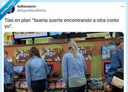 Enlace a Se clonan en los Zara por @supermanumolina