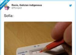 Enlace a Ésta ha hecho como yo, que tengo guardados los positivos para cuando me invitan a un sitio que no quiero ir, por @Rocigaot