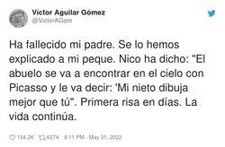 Enlace a Este niño es muy grande, por @VictorAGom