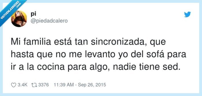 sincronizada,familia,levantarse,cocina,sed