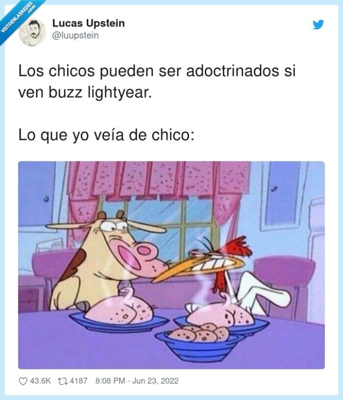 adoctrinados,lightyear,vaca y pollo