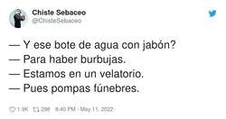 Enlace a Burbujas fúnebres, por @ChisteSebaceo