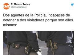 Enlace a Se supone que tenéis que poner noticias falsas, por @elmundotoday