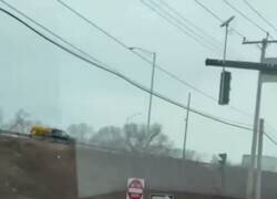 Enlace a Estilazo el cabrón, por @buitengebieden