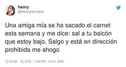 Enlace a Menuda reina, por @henryhenndrix