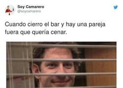 Enlace a Que vaya a cenar a su p*ta casa, por llegar a la hora del cierre, por @soycamarero