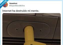 Enlace a Lo que tiene el transporte público por @supermanumolina