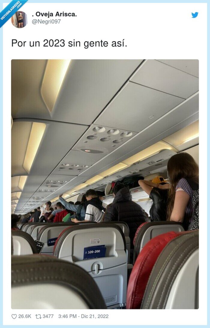 avion,bajar,cola,impacientes,de pie,tontos