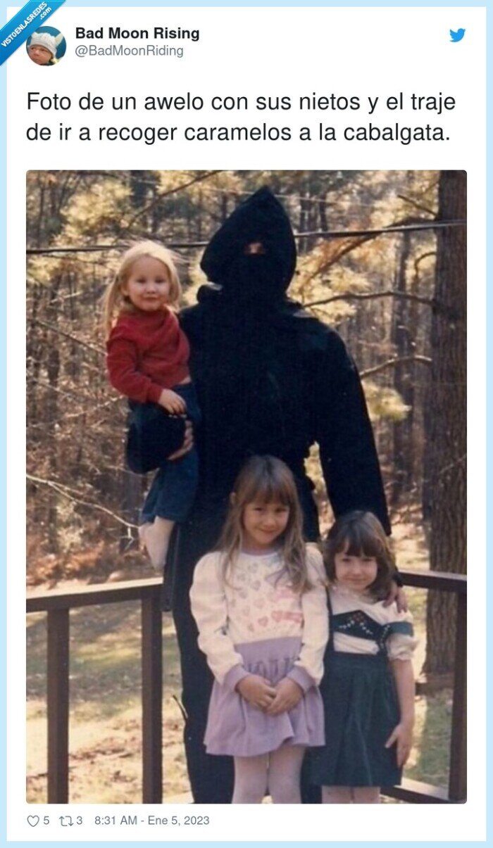 cabalgata,caramelos,recoger,nietos,abuelo,traje