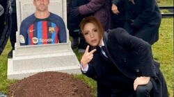 Enlace a Todo Internet se ha vuelto loco, hoy solo hay un tema: la canción puñal de Shakira a Piqué, y aquí te hemos recopilado los mejores memes