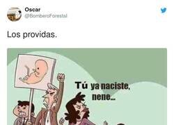 Enlace a Doble rasero, por @BomberoForestaI