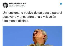 Enlace a Se ha alargado la cosa ¿eh?, por @DESNEURONAO