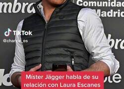 Enlace a Todo Internet aplaude a Mister Jagger por su vacilada a los periodistas en una gala. El tío la verdad es que desconcierta