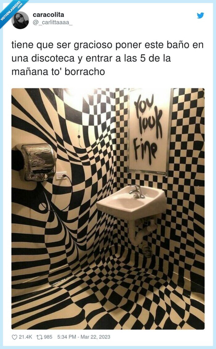 discoteca,gracioso,borracho,mañana,wc,torcido