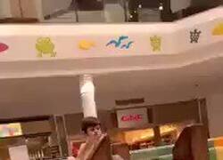 Enlace a Cualquiera se asusta con la risa de este nene, por @Lapreviaok_