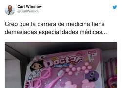 Enlace a Cuando no te sale nada, tienes la solución abajo a la izquierda, por @CarlWinslou