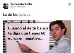 Enlace a Lo malo es que además de decirte que tienes 60 € en negativo te meten otros 60 € en comisiones por descubierto y reclamación, por @Doc_Hannibal