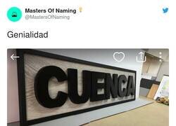Enlace a Necesito 5: uno para cada pared y otro para el techo, por @MastersOfNaming