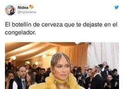 Enlace a Gente resistiéndose a que ya pasó su momento, por @nyconene