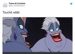 Enlace a Y bueno, a juzgar por el corte de cabello y la contextura del personaje..., por @Ds_OutOfContext