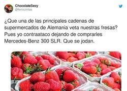 Enlace a Es muy similar, sí, por @fenixzintas